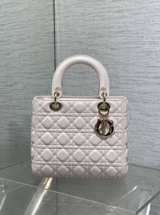Dior Tote style 77 White 01A