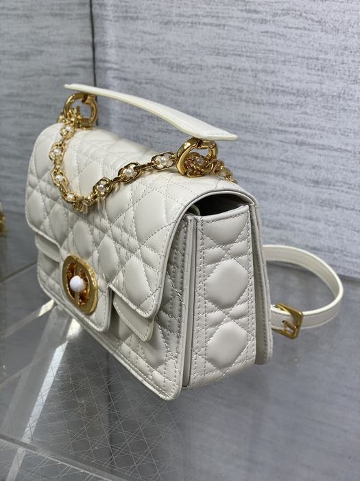 Dior Tote style 78 White 01A