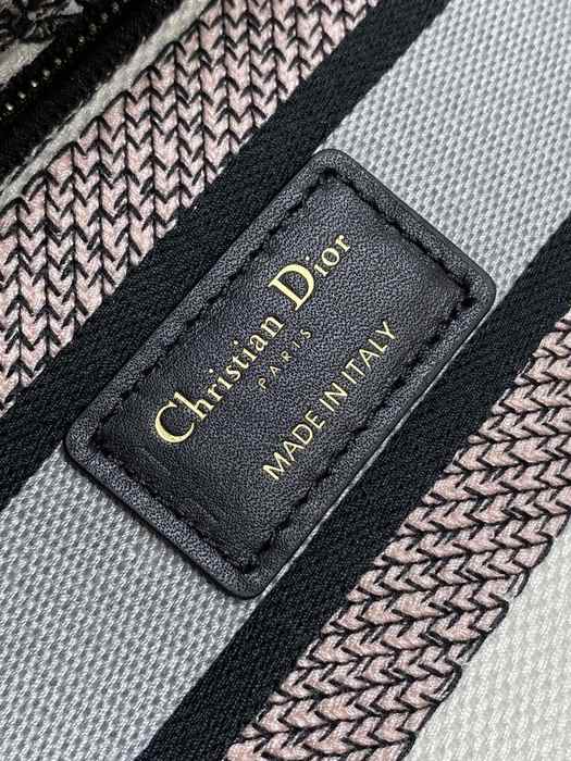 Dior Tote style 80 Grey 01A