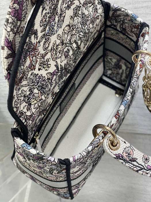 Dior Tote style 80 Grey 01A