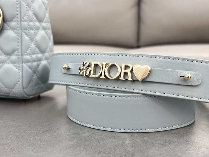 Dior Tote style 81 Grey 01A