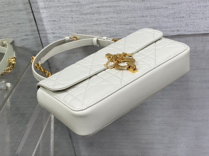 Dior Tote style 81 White 01A