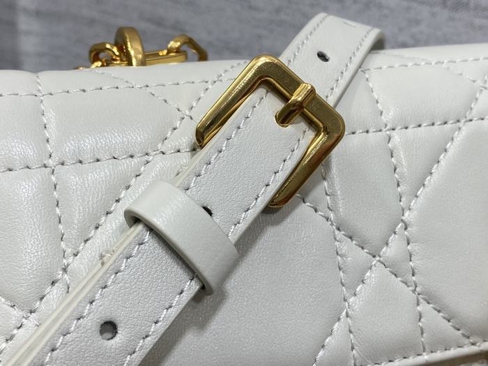 Dior Tote style 81 White 01A