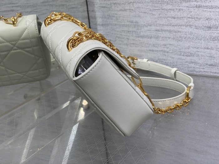 Dior Tote style 81 White 01A