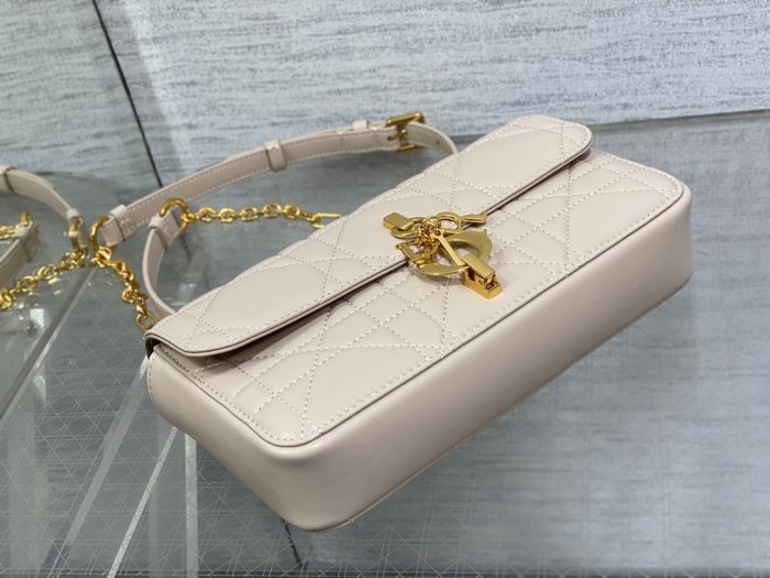 Dior Tote style 82 Beige 01A