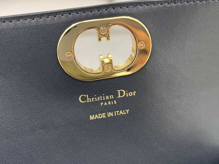 Dior Tote style 82 Navy 01A 2