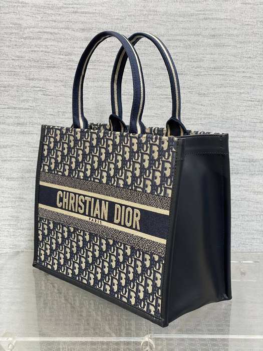 Dior Tote style 82 Navy 01A 3