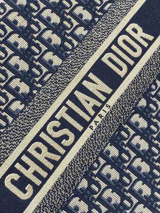 Dior Tote style 82 Navy 01A 3