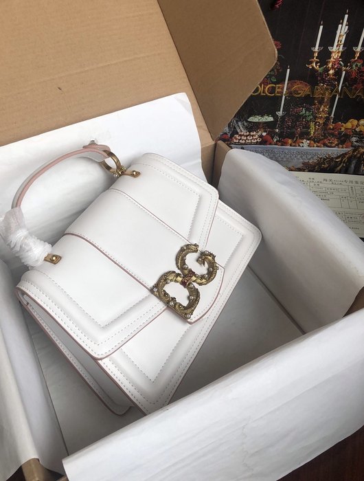 DolceGabbana DG  Amore handbag color 97A
