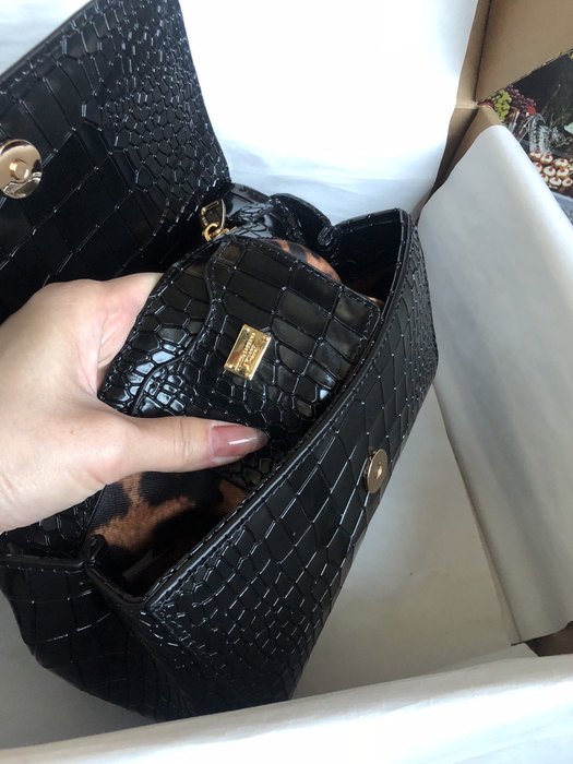 DolceGabbana DG 20cm HANDBAG color 95A