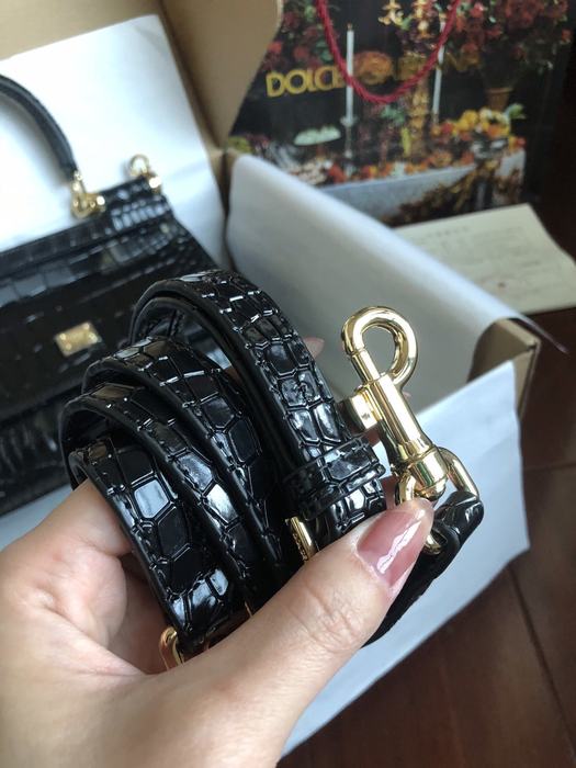 DolceGabbana DG 20cm HANDBAG color 95A