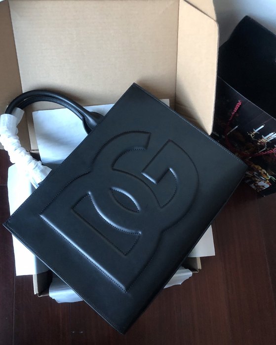 DolceGabbana DG 37CM HANDBAG color 93A