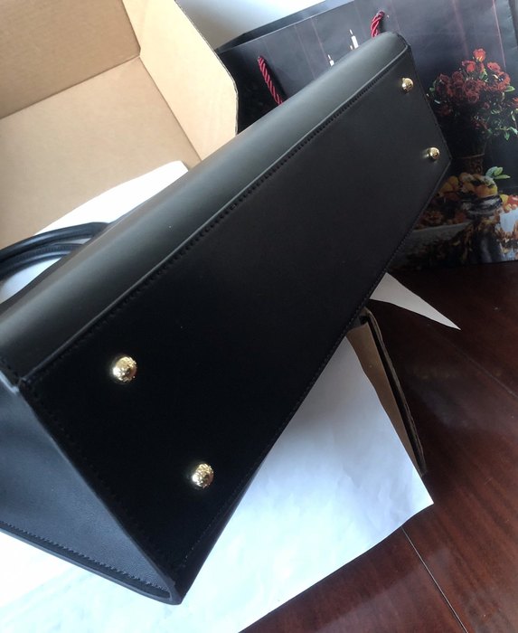 DolceGabbana DG 37CM HANDBAG color 93A