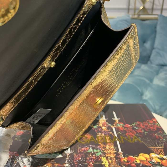 DolceGabbana DG crossbody bag color 100A