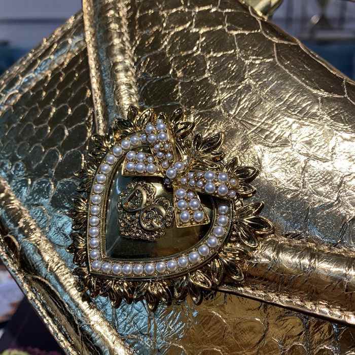 DolceGabbana DG crossbody bag color 100A