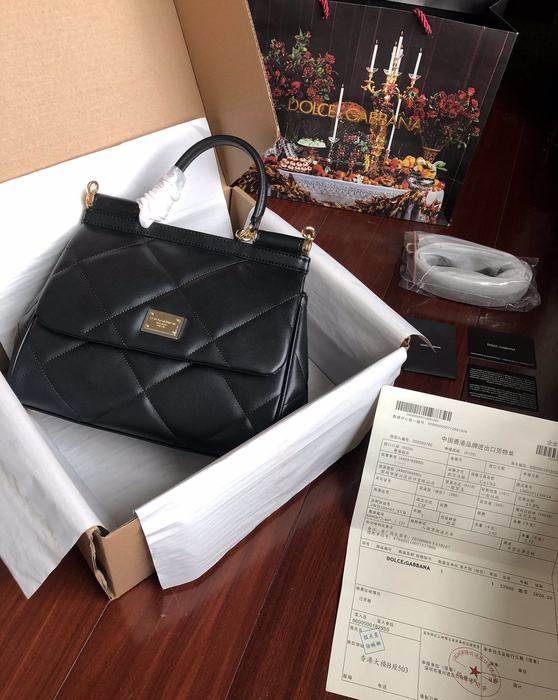 DolceGabbana DG handle bag color 105A