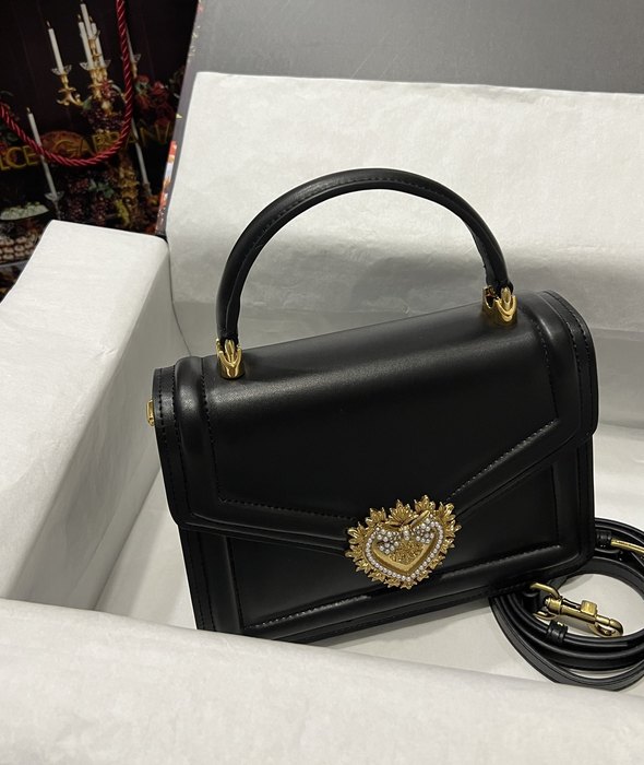 DolceGabbana Elegant Tote Beige 01A 2