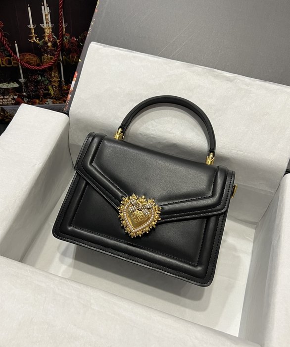 DolceGabbana Elegant Tote Beige 01A 2