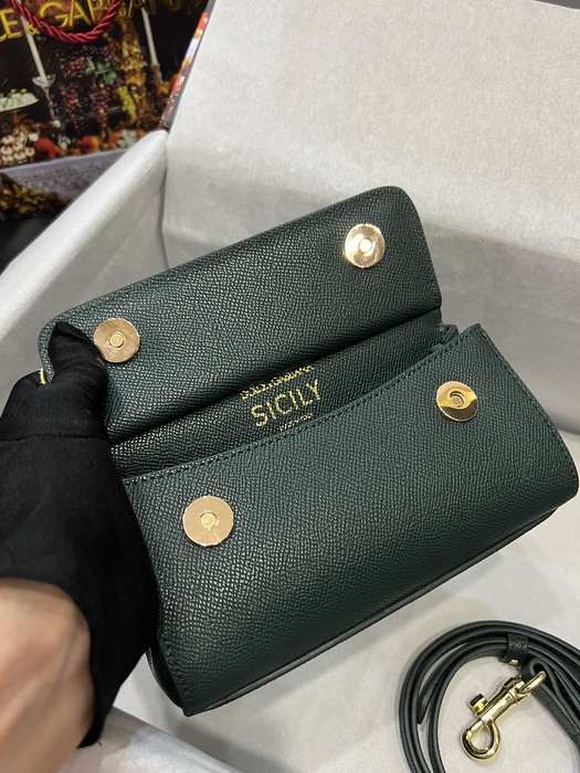 DolceGabbana Elegant Tote Green 01A