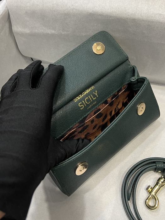 DolceGabbana Elegant Tote Green 01A