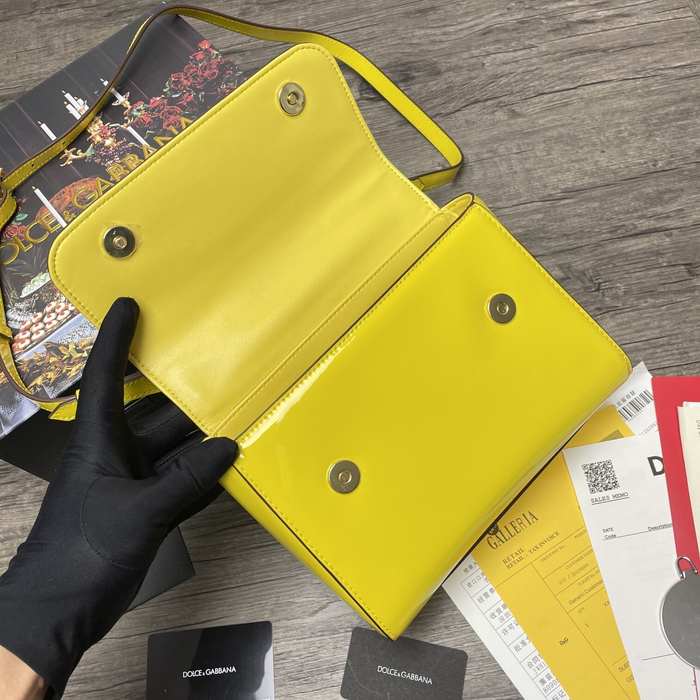 DolceGabbana Tote Bag with Elegant Design Black 01A 2