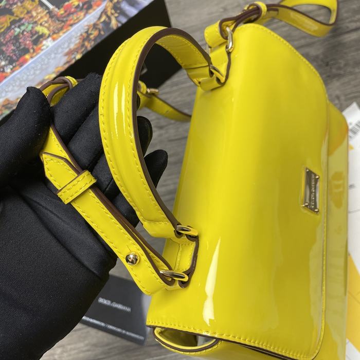 DolceGabbana Tote Bag with Elegant Design Black 01A 2