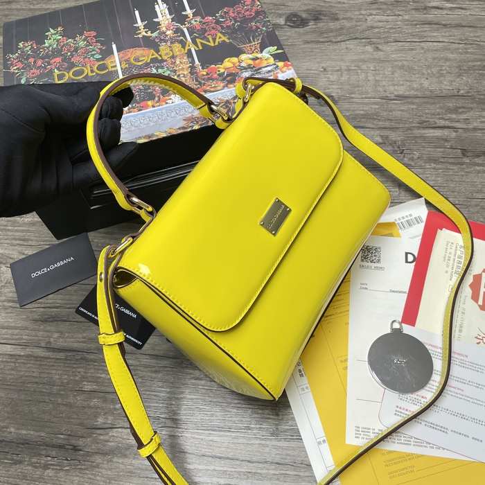 DolceGabbana Tote Bag with Elegant Design Black 01A 2