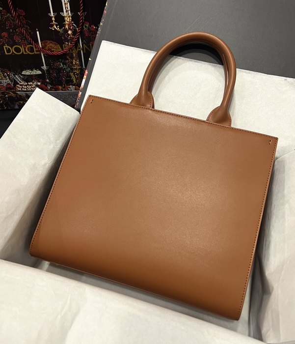 DolceGabbana Tote Bag with sleek design Tan 01A
