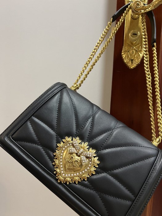 DolceGabbana Tote bag with elegant features Beige 01A