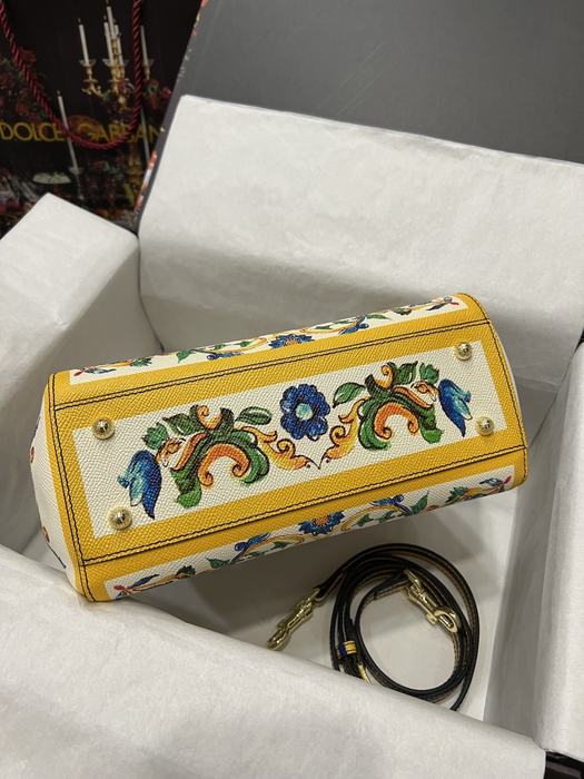 DolceGabbana Tote bag with floral design traits Beige 01A