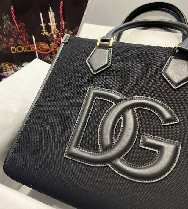 DolceGabbana Tote bag with structured design Black 01A