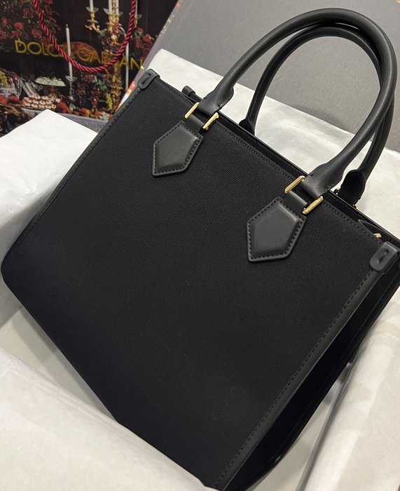 DolceGabbana Tote bag with structured design Black 01A