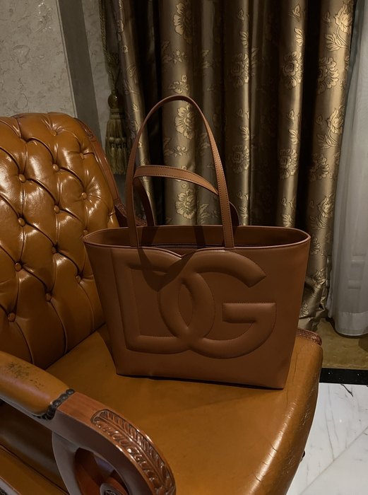 DolceGabbana Tote bag with structured design Brown 01A