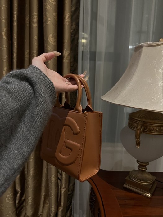 DolceGabbana Tote style 04 Tan 01A