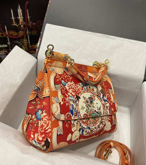 DolceGabbana Tote style 67 Beige 01A