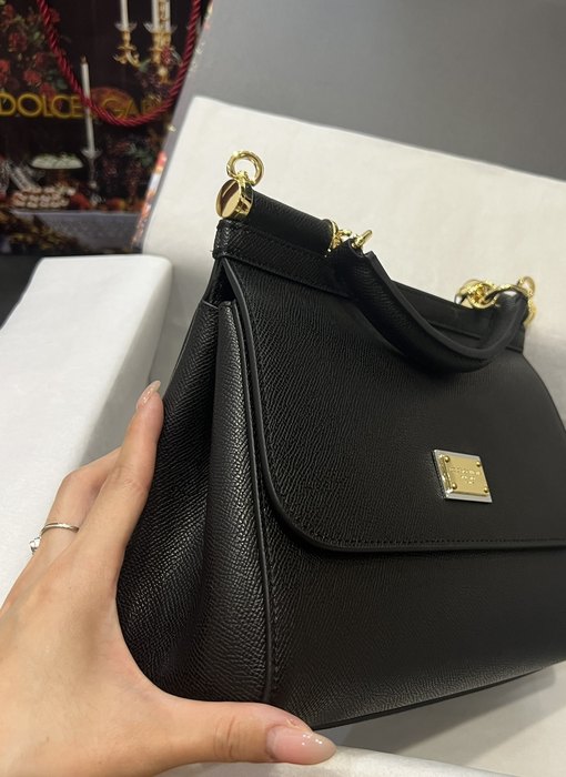 DolceGabbana Tote with elegant features Blue 01A