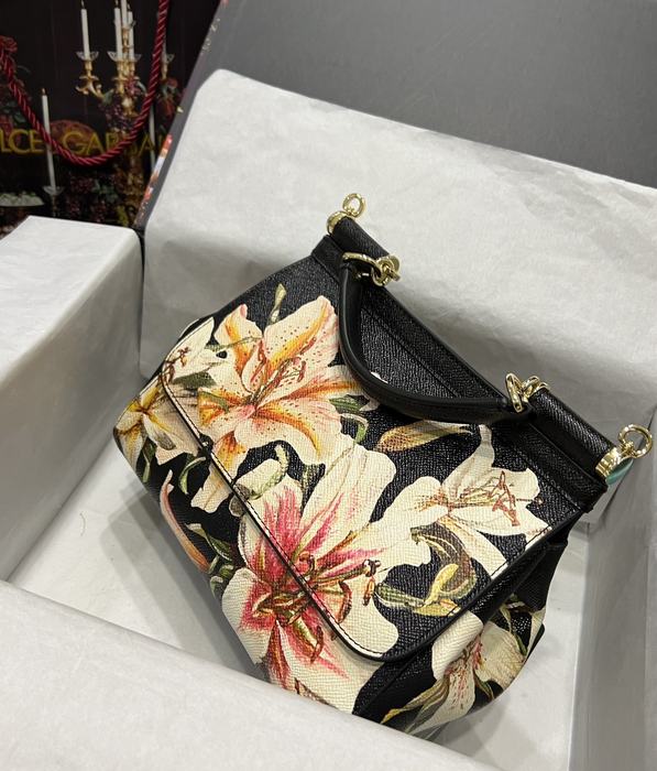 DolceGabbana Tote with floral design traits Yellow 01A
