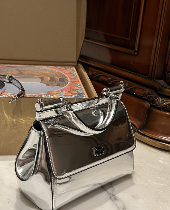 DolceGabbana Tote with sleek silhouette Grey 01A