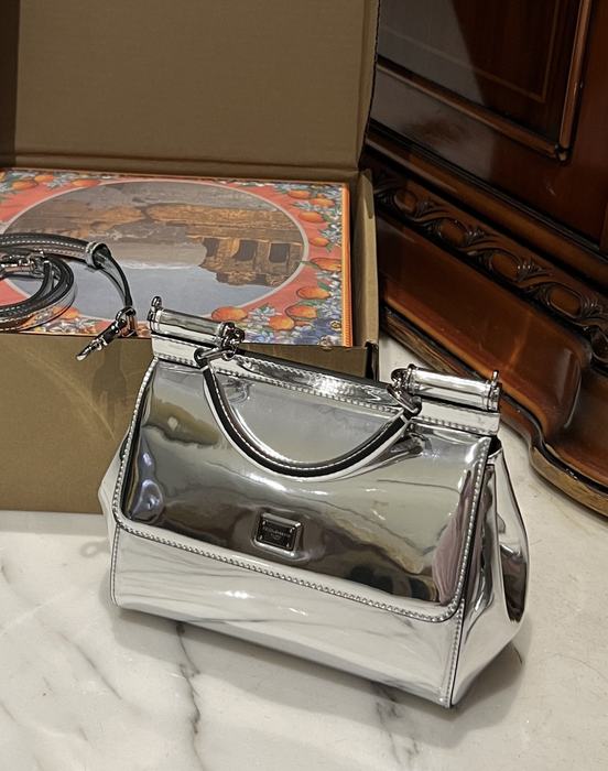 DolceGabbana Tote with sleek silhouette Grey 01A