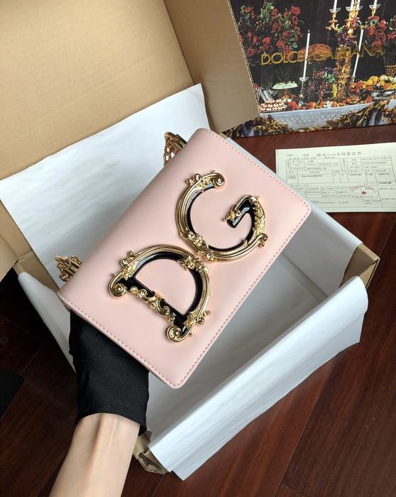 DolceGabbana Tote with stylish features Red 01A 3