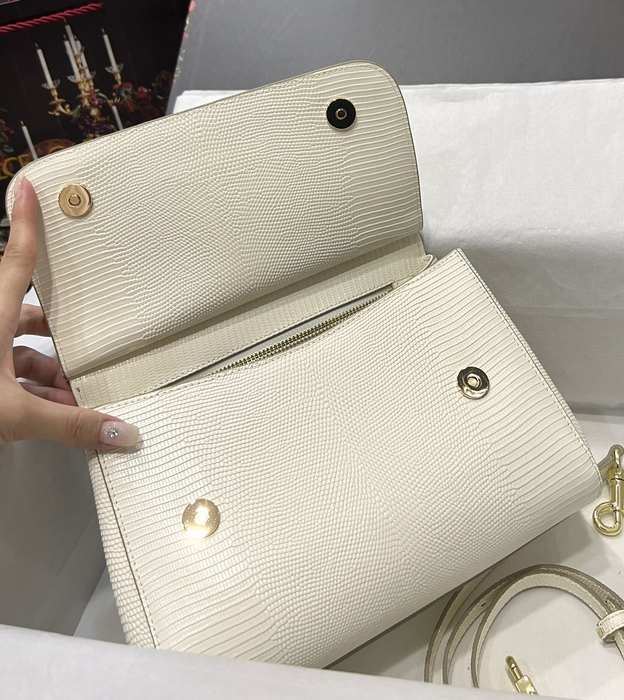 DolceGabbana Tote with stylish traits White 01A