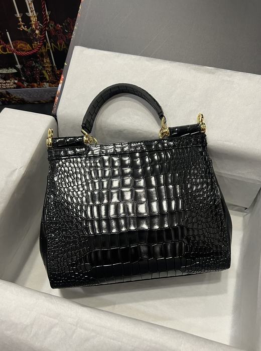 DolceGabbana Tote with textured leather Burgundy 01A