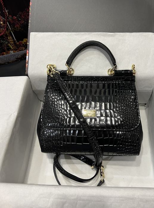 DolceGabbana Tote with textured leather Burgundy 01A