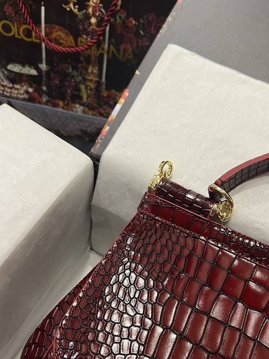 DolceGabbana Tote with textured leather Burgundy 01A