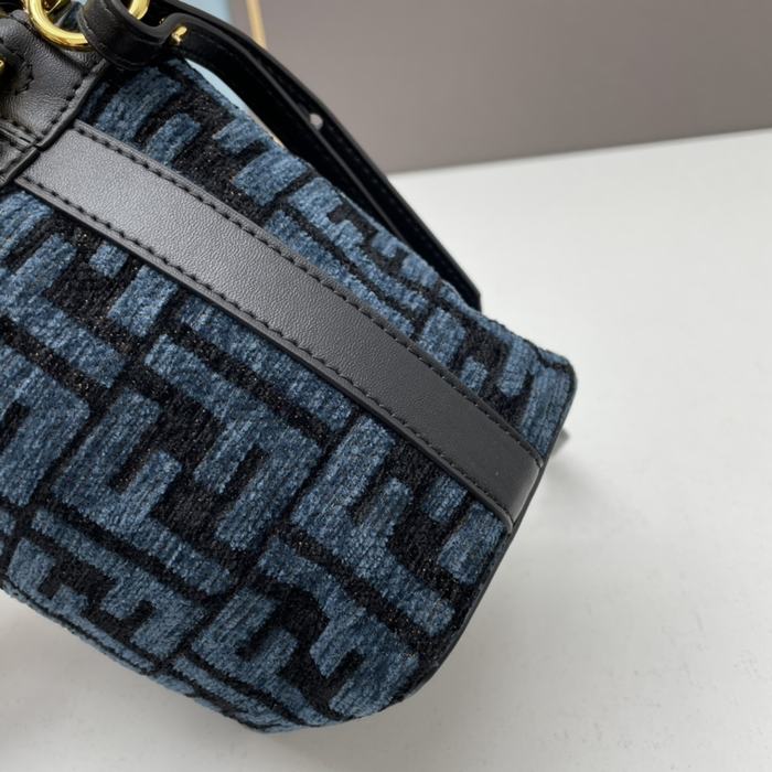 Fendi 18121 color 65A