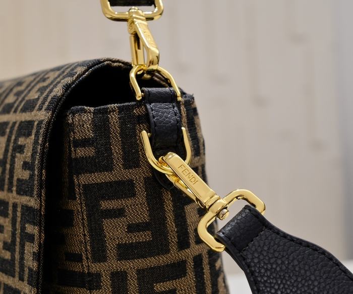 Fendi 8957 color 58A