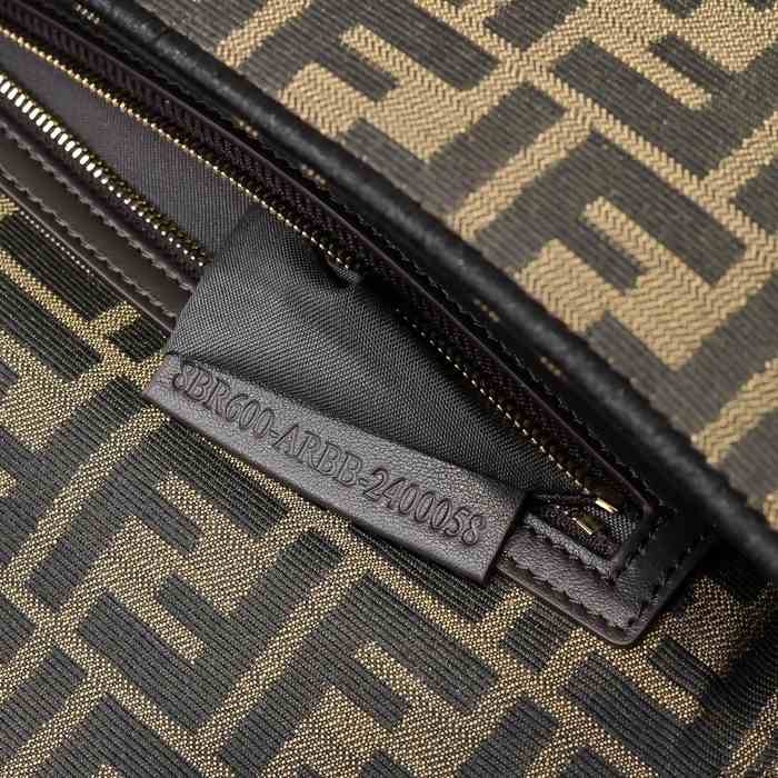 Fendi Tote Bag with stylish traits Brown 01A 2