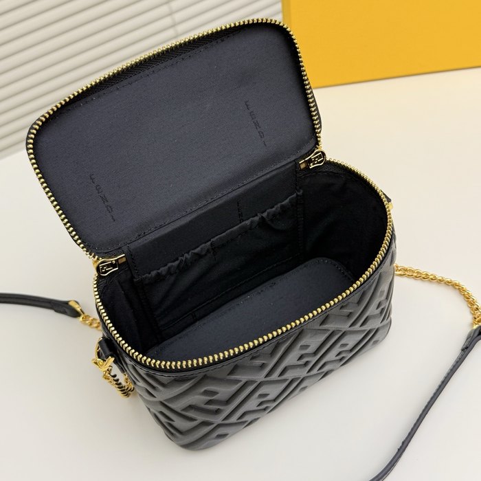 Fendi Tote bag with elegant features Black 01A