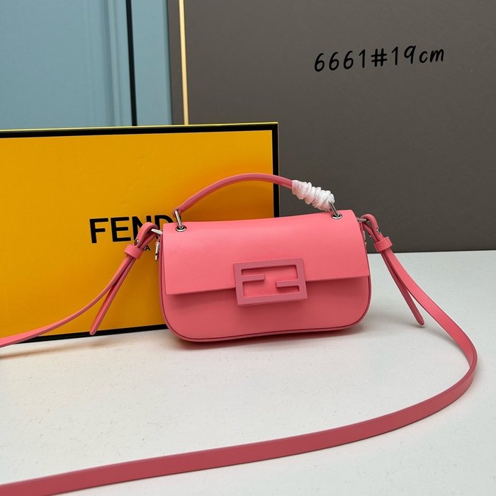 Fendi Tote bag with minimalist design traits Black 01A