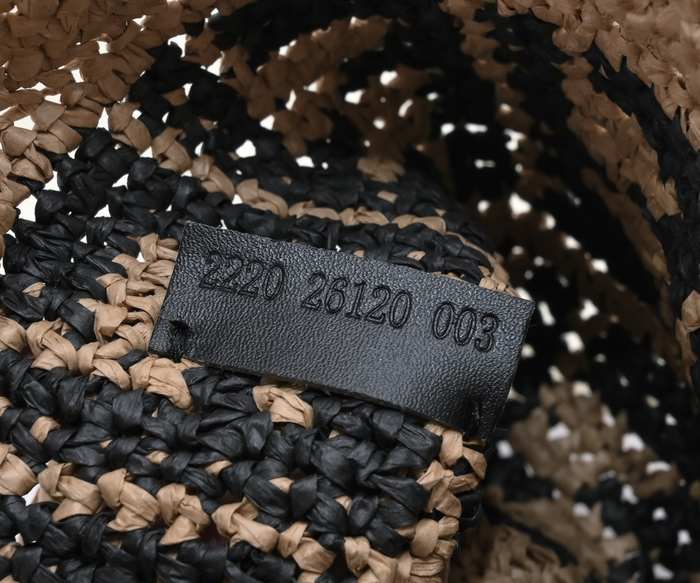 Fendi Tote bag with stylish design Black 01A